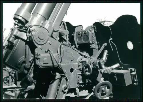 5x Foto n. 1945 - Panzerabwehrkanone Pak Flak sowjetischer Bauart ? und Geschütz