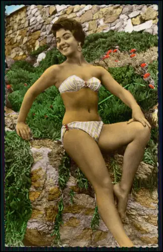 2x Foto AK - junge Frau im Bikini Top - Badeurlaub an der Côte d’Azur Frankreich