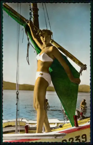 2x Foto AK - junge Frau im Bikini Top - Badeurlaub an der Côte d’Azur Frankreich
