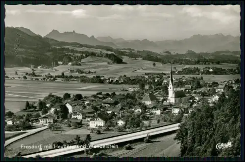 Frasdorf im Chiemgau mit Heuberg und Wendelstein Bayern Panorama Kirche Cramers