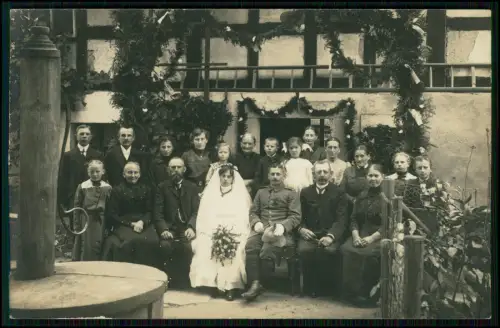 3x Foto AK - Familie Kind mit Pickelhaube Uniform 1. WK 1917 - Fachwerkhaus u.a.