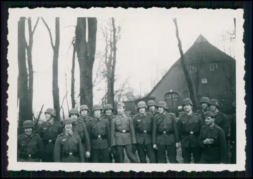 23x Foto - Soldaten Wehrmacht Einsatz - Front Uniform Waffen WWII WK2 Militär ..