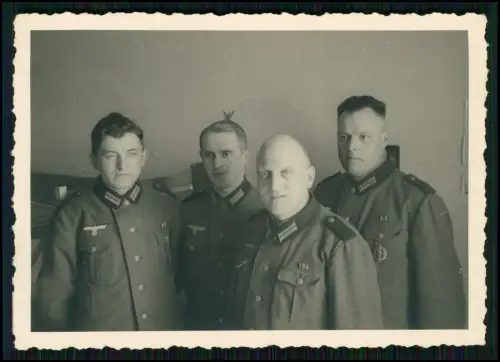 23x Foto - Soldaten Wehrmacht Einsatz - Front Uniform Waffen WWII WK2 Militär ..