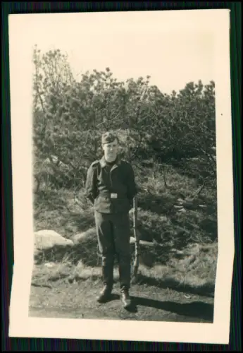 23x Foto - Soldaten Wehrmacht Einsatz - Front Uniform Waffen WWII WK2 Militär ..