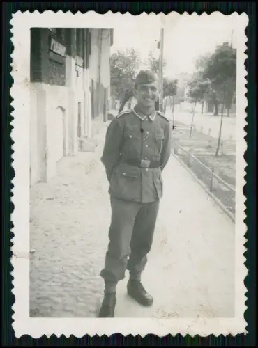 23x Foto - Soldaten Wehrmacht Einsatz - Front Uniform Waffen WWII WK2 Militär ..