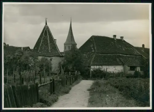 Foto 18x13 - Horrheim am Stromberg - Rundturm mehreren Fachwerkgebäude Kirchturm