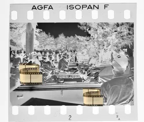 Original Negativ 4x3,5cm - Lübeck Schleswig-Holstein - Soldaten PKW im Auto 1939