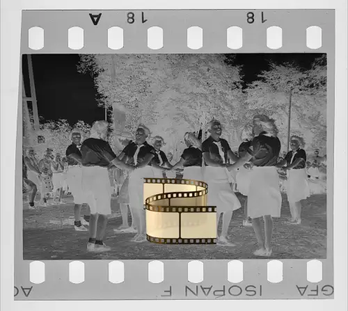 Original Negativ 4x3,5cm - Lübeck Schleswig-Holstein - Deutscher Mädel Tanz 1940