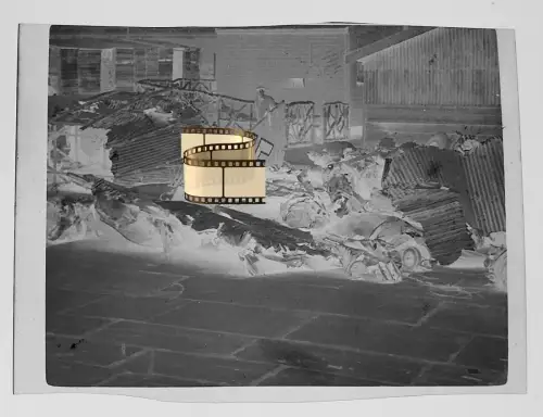 Original Negativ 6x4cm - Wehrmacht German Flugzeug Aircraft - zerstört am Boden