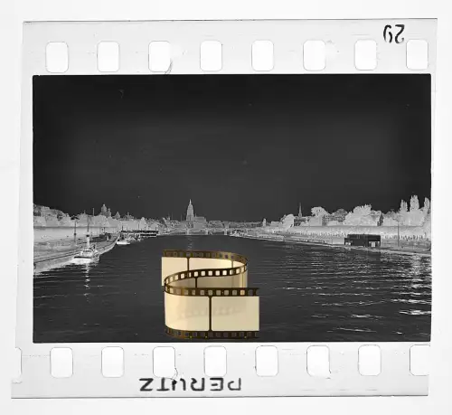 Original Negativ 4x3,5cm - Frankfurt am Main 1939-41 - am Main-Ufer Stadt ....