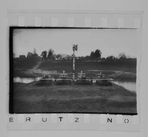 4x Original Dia 4x3,5cm - Wehrmacht 2. WK  Soldaten Gräber Kreuze Namen Russland