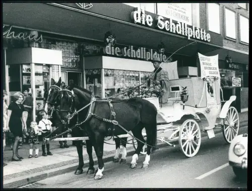 Pressefoto 22x16cm - Dortmund Pferdekutsche Musikfachgeschäft - Die Schallplatte