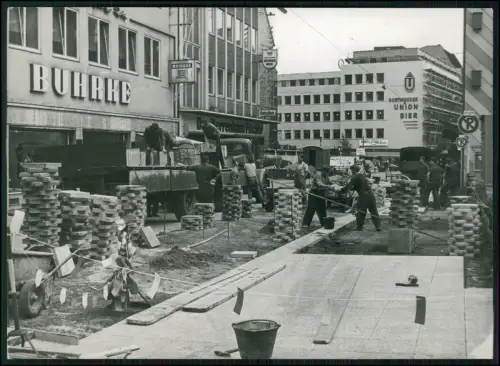 Pressefoto18x13 Dortmund Baustelle Innenstadt Geschäft Buhrke Werbung Union Bier
