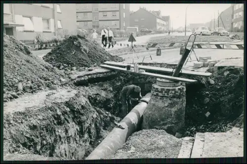 Pressefoto18x12 Dortmund Wohnsiedlung 1960 Tiefbauarbeiten Rohrleitung Baustelle