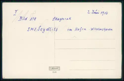 Foto AK 1WK Wilhelmshaven SMS Seydlitz beschädigt passiert Kaiser Wilhelm Brücke