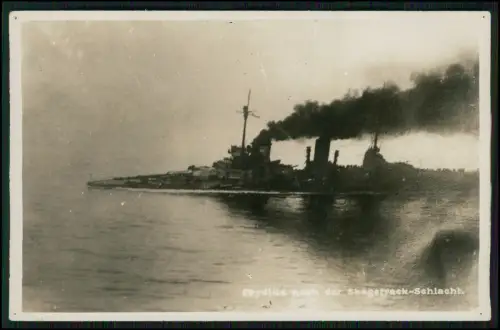 Foto AK 1.WK bei Helgoland Kreuzer SMS Seydlitz Skagerrak schwer beschädigt 1916