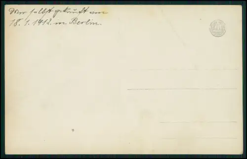 AK - Kaiserpaar Wilhelm II. und Auguste Viktoria, mit ihren drei ältesten Enkeln