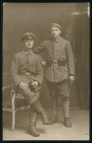 8x Foto AK 1.WK - Soldaten in Uniform Einsatz und Atelier Fotos - 1914-18