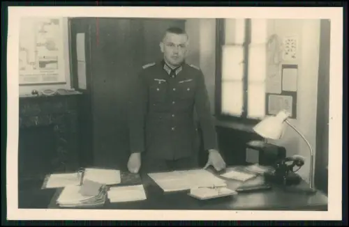 3x Foto - Wehrmacht Soldaten - auf der Schreibstube Kaserne