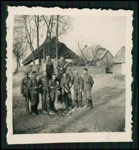 15x Foto - Soldaten Wehrmacht - Pkw Lkw Fahrzeug Ostfront Dorf Bauern und andere