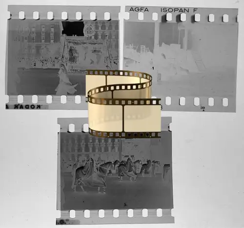 11x Original Negativ 4x3,5cm - 2.WK II Soldaten Lübeck - Fest Feier in der Stadt