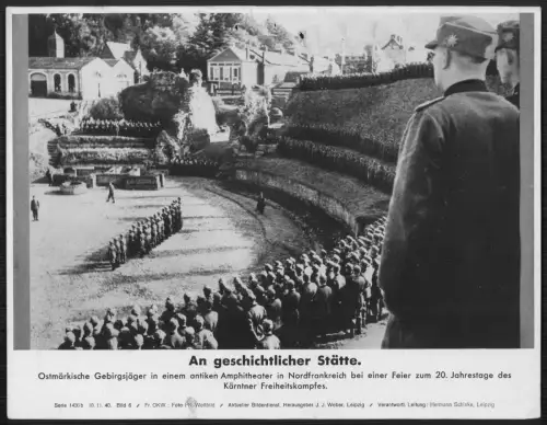 Wehrmacht Nordfrankreich - Amphitheater Gebirgsjäger Feier - PK Pressefoto 1940