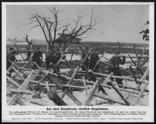 Wehrmacht Rogatschew Nord - Kampfraum nördlich Rogatschew Russ. - PK Foto 1944