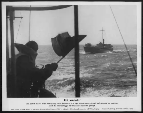 Kriegsmarine Nordsee Marine Schiff Rot wedeln Signalflagge Einsatz PK Foto 1944