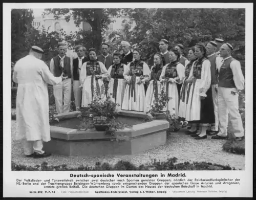 Madrid deutsch spanische Veranstaltung Trachtengesang Garten Botschaft PK Foto