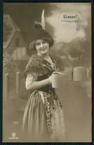 AK - Portrait junge Dame Tracht und volkstümliche Bierkrug Szene - 1912 gelaufen