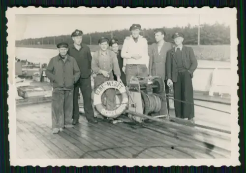 7x Foto - Boizenburg Rosslau VEB Elbewerft - Werftarbeiter an Bord Schiffbau DDR