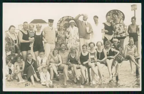 2x Foto AK Dahme Ostsee Strandgruppe mit Erwachsenen und Kindern Wassersteg 1930
