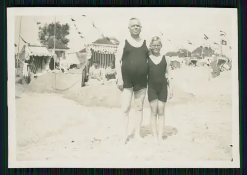 8x Foto - Dahme Ostsee Erwachsene Kinder Strandkörbe Segelboot - Badeszenen 1928