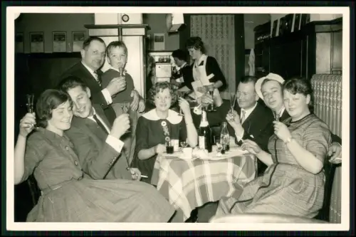 18x Foto - Bremen Feierlichkeiten in Gaststätte 1950er- Foto-Fr. Dlugosch Bremen