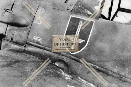 Repro Foto Flugzeug Aircraft  Bf 109 Jagdgeschwader JG 52 Geschwaderabzeichen