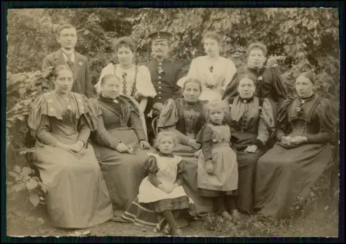 10x Foto und AK  - 1. WK Soldaten Schwestern Rotes Kreuz - und andere - 1914-18