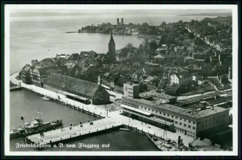 Foto AK  Friedrichshafen am Bodensee - Luftbild Hafen Stadtansicht 1939 gelaufen