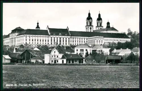 14 Foto AK Österreich Marktstift Sankt Florian Bahnhof Stift Kirche Innen Motive