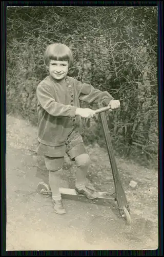 14x Foto - Kinder Spielzeug Roller Fahrrad Schildkröt Puppen Kinderwagen 1910-25