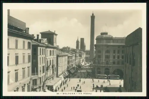 5x Foto AK Bologna Via Rizzoli lebendige Innenstadt Straßenbahn Türme und andere