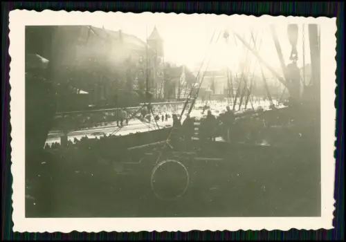 5x Foto - Soldaten Wehrmacht - auf Transportschiff bis Riga Lettland