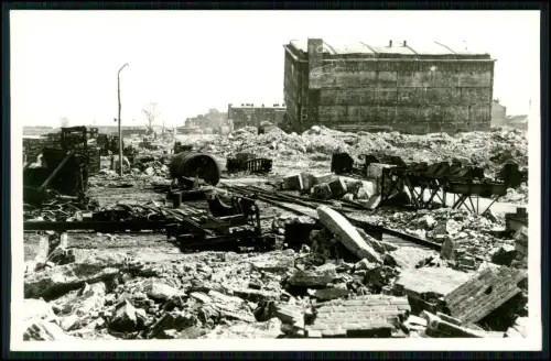 Foto AK - Wilhelmshaven - Bauhafen gesprengt Trümmer - 1950
