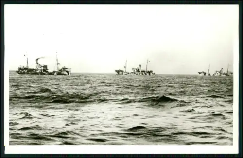 Foto AK - 18. Minensuchflottille - Hilfs-Minensuchboote - Kriegsmarine 1939-1945