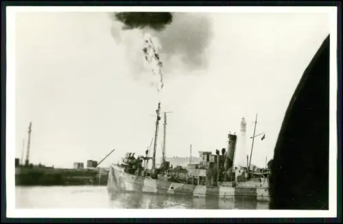 Foto AK Hilfs-Minensuchboot M 3620 Alkmaar Flammenwerfer Kriegsmarine 1939-1945