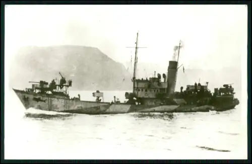 Foto AK - U-Boot Unterseeboot Jäger - UJ-1102 Westfalen - 11. U-Jagd-Flottille