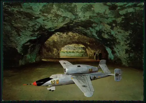 Seegrotte Hinterbrühl Wien ausgestelltes Modell Heinkel He 162 im Stollensystem