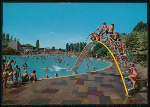 2x Badeanstalt Insulaner Berlin West - Freibadbecken starker Badebetrieb Rutsche