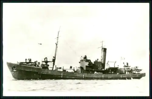 Foto AK - U-Boot-Jäger - UJ 1703 Fischdampfer Mob-FD 63 sank März 1944 - 17. FL