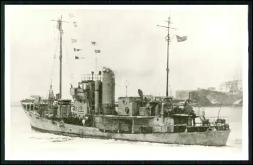 Foto AK - U-Boot-Jäger - UJ 1710 - war Handelsschiff - dann Kriegsmarine 2. WK