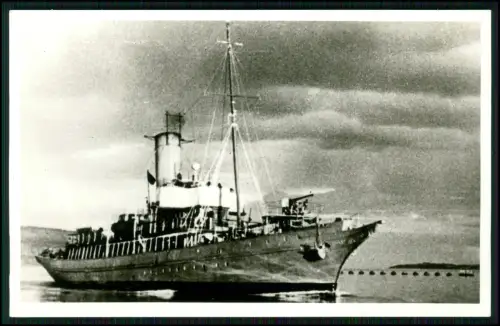 Foto AK - U-Boot-Jäger - UJ 2102 - ehemalig griechisches Handelsschiff Birgitta